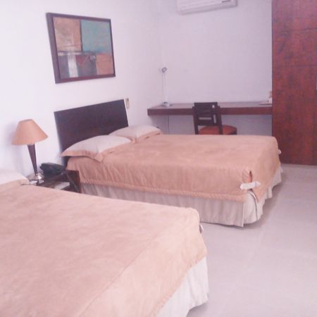 Hotel Cuarta Avenida Cali Luaran gambar