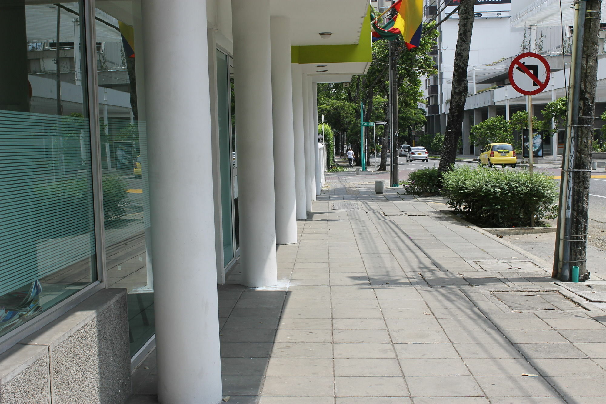 Hotel Cuarta Avenida Cali Luaran gambar